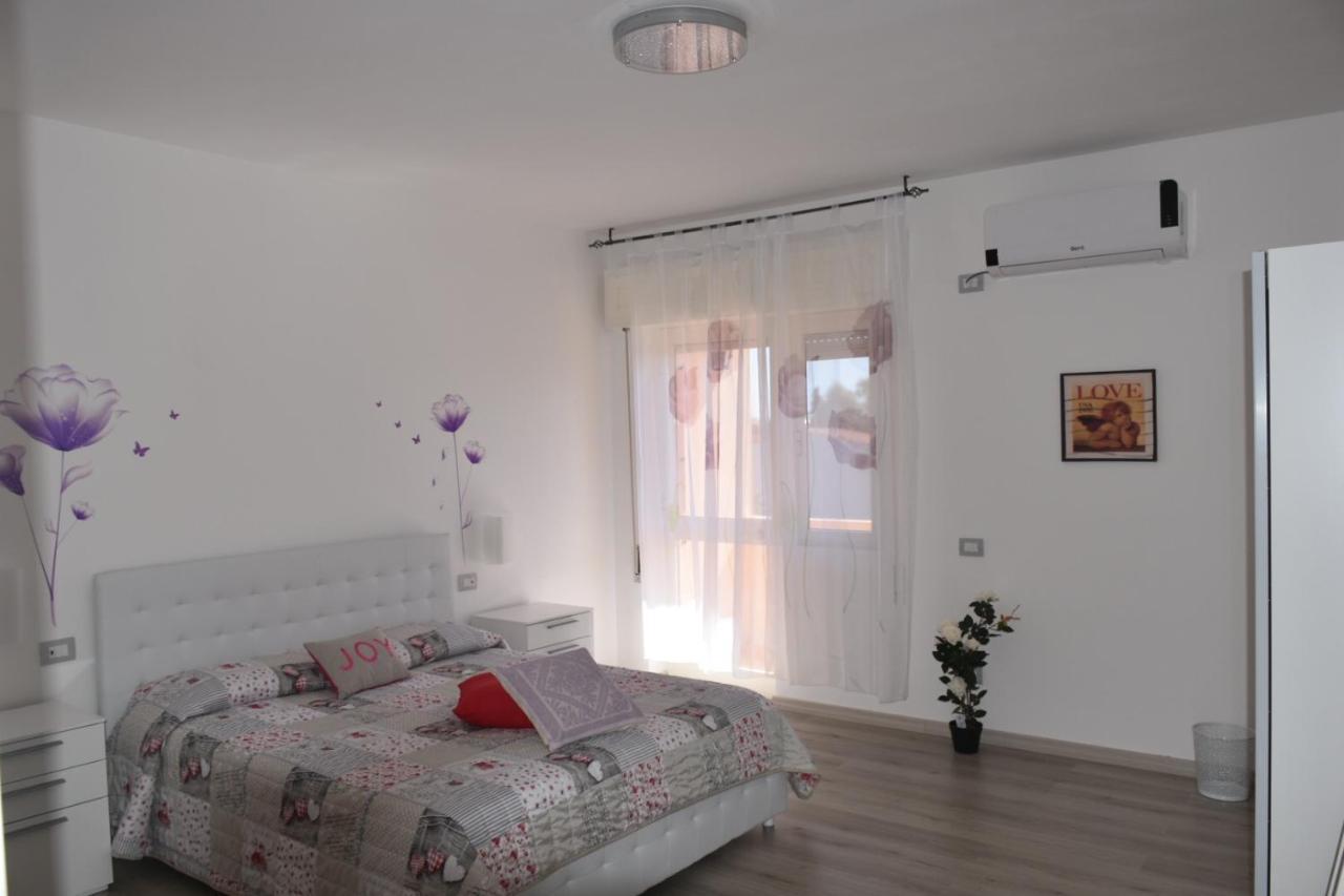 Sa Mariposa Bed & Breakfast Muravera Bagian luar foto