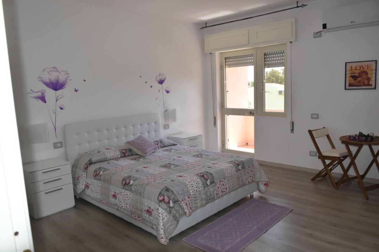 Sa Mariposa Bed & Breakfast Muravera Bagian luar foto